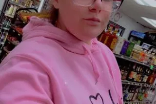 hey cutie you look like my next man - Image 3